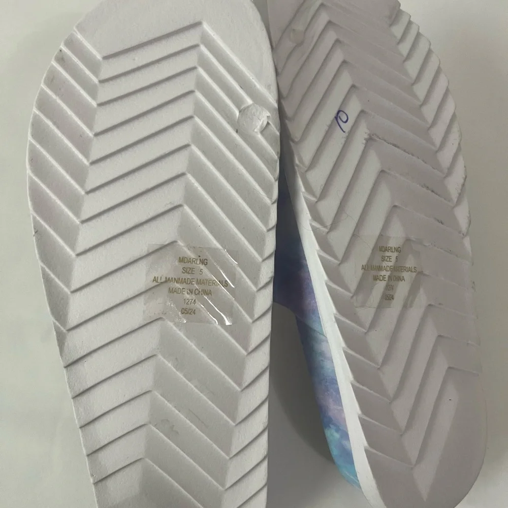Madden Girl Blue and‎ Purple Watercolor Slide Sandals, Brand New
